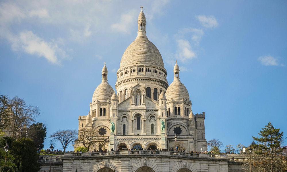 Sacré-Cœur Basilica rising above Paris on Montmartre hill